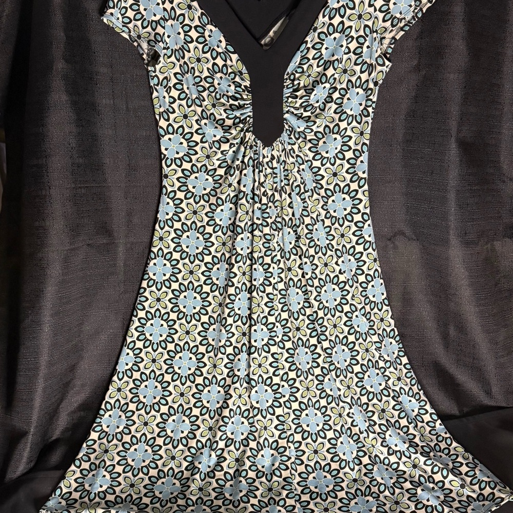 Dressbarn Black and Cream Floral Blouse